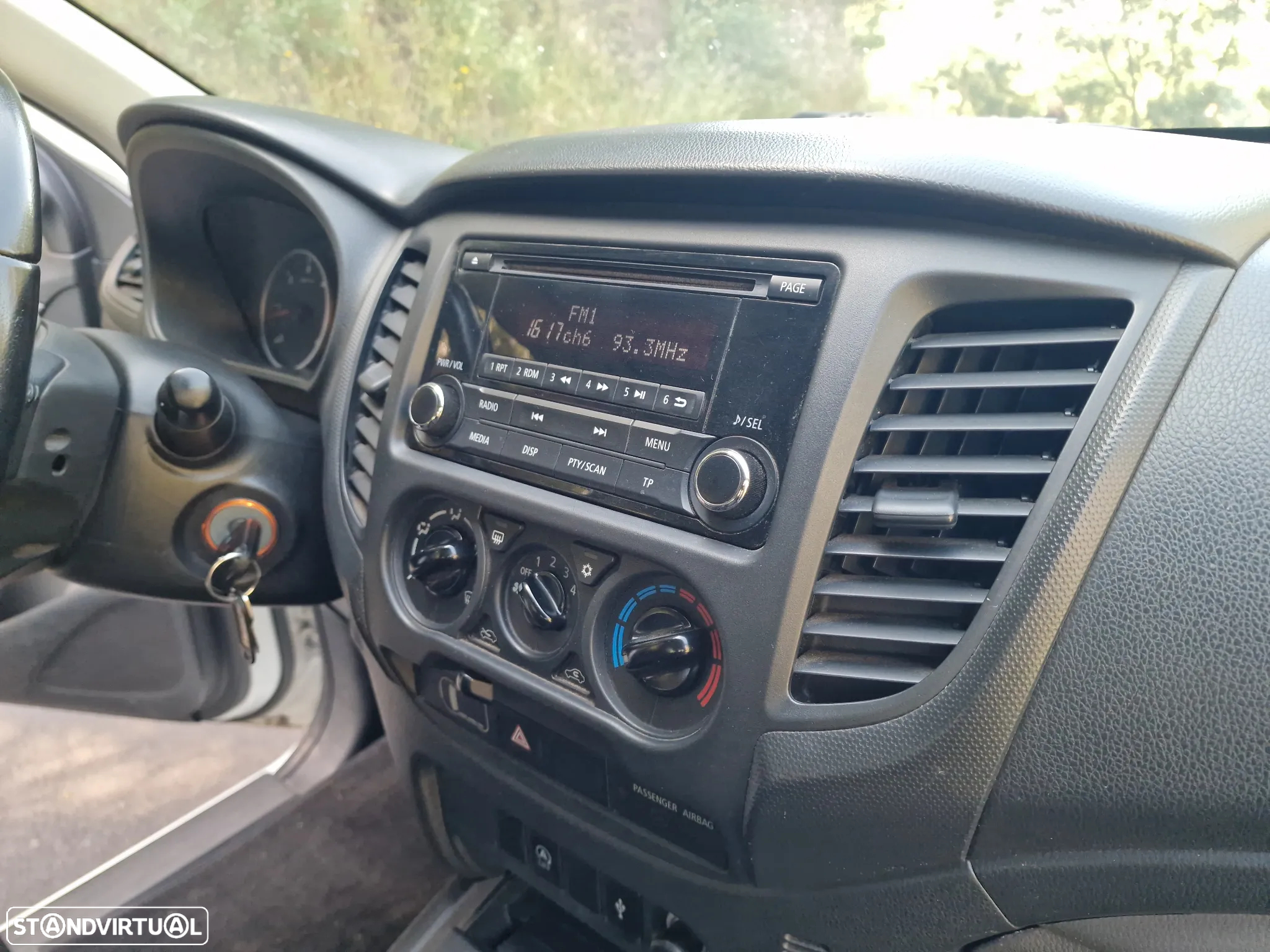 Mitsubishi L200 - 42