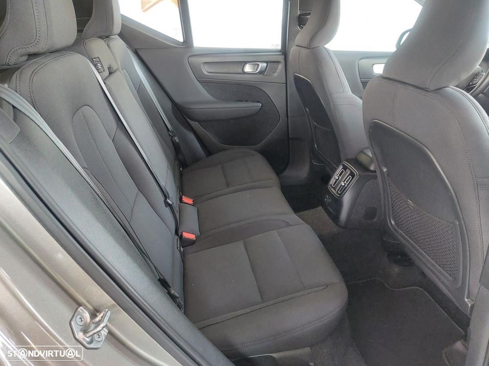 Volvo XC 40 1.5 T4 PHEV Inscription Expression - 37