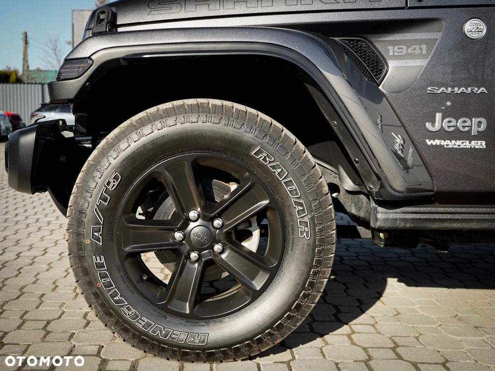 Jeep Wrangler - 9