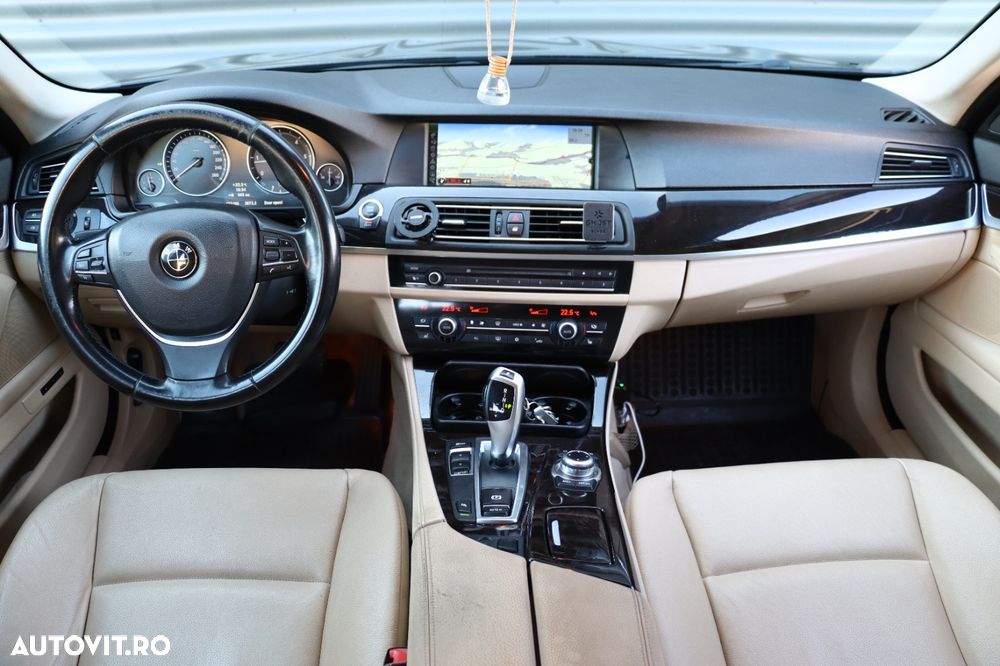 BMW Seria 5 520d - 6