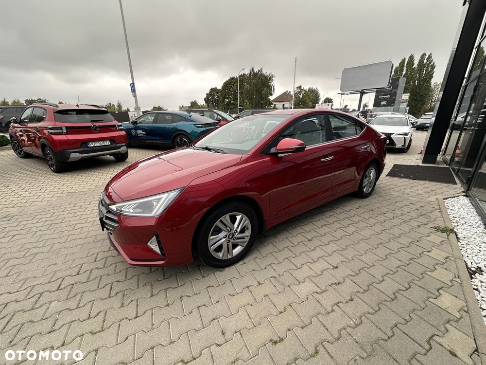 Hyundai Elantra 1.6 Comfort - 7