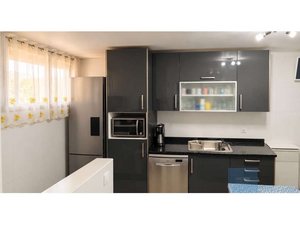 Apartamento T3 Duplex com Garagem na Cooperativa das Sete Bicas, Se... - Grande imagem: 4/33
