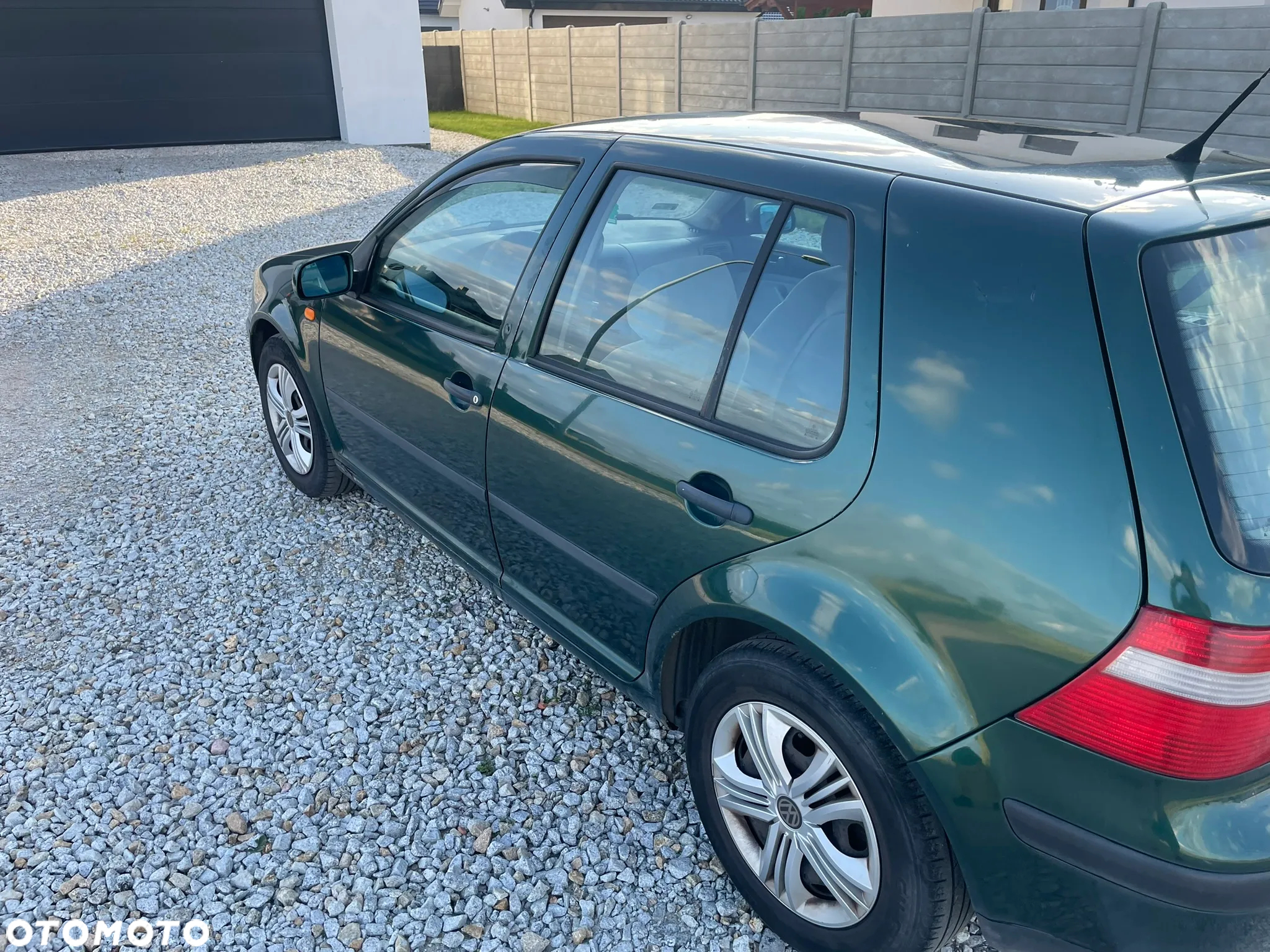 Volkswagen Golf 1.9 TDI - 11