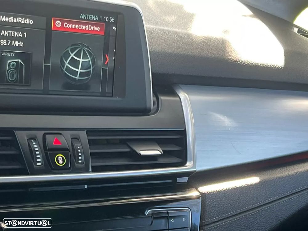 BMW 216 Active Tourer d Line Sport Auto - 13