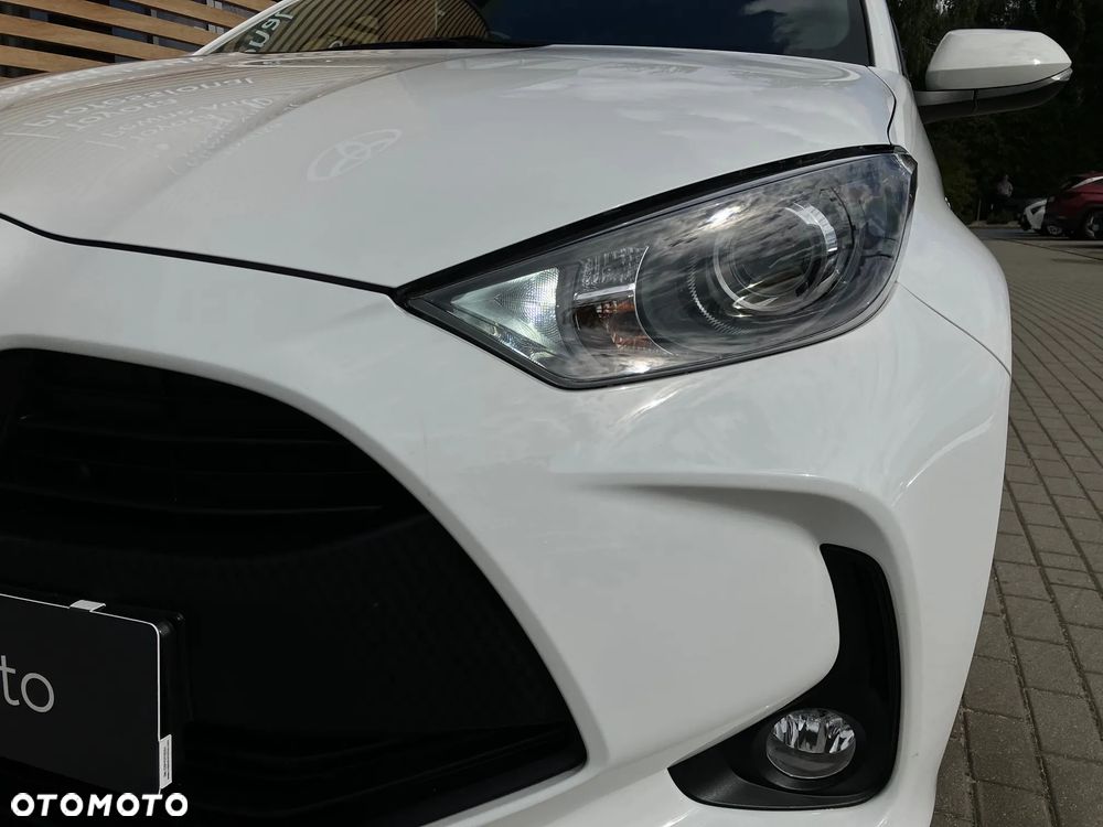 Toyota Yaris Hybrid 1.5 Comfort - 11