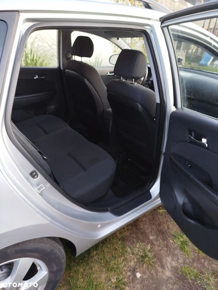 Hyundai i30 1.6 Comfort - 18