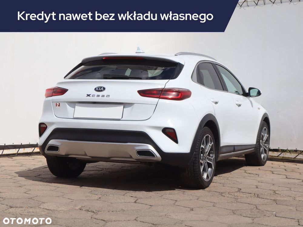 Kia XCeed - 7