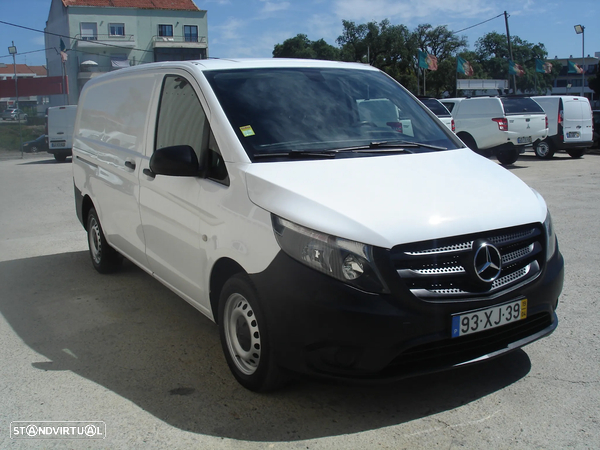 Mercedes-Benz vito