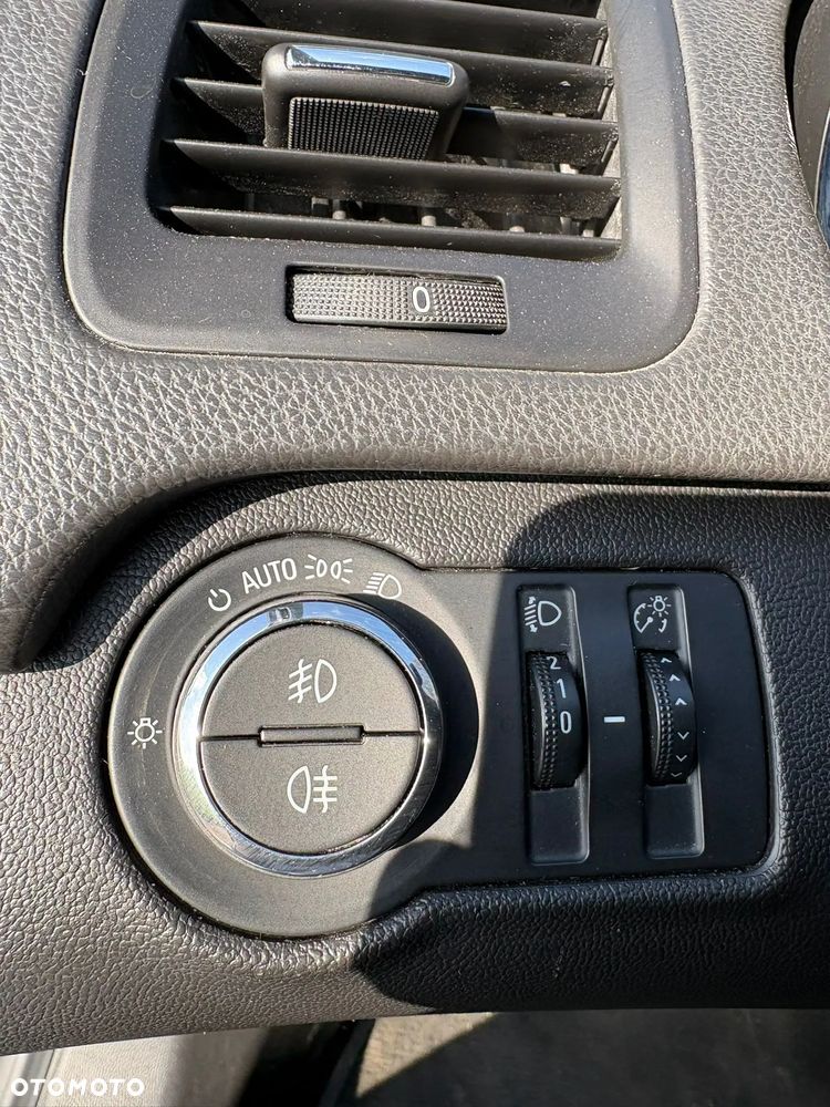 Opel Insignia 2.0 CDTI EcoFLEX Edition - 11