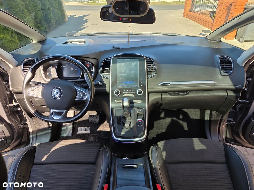 Renault Grand Scenic - 14