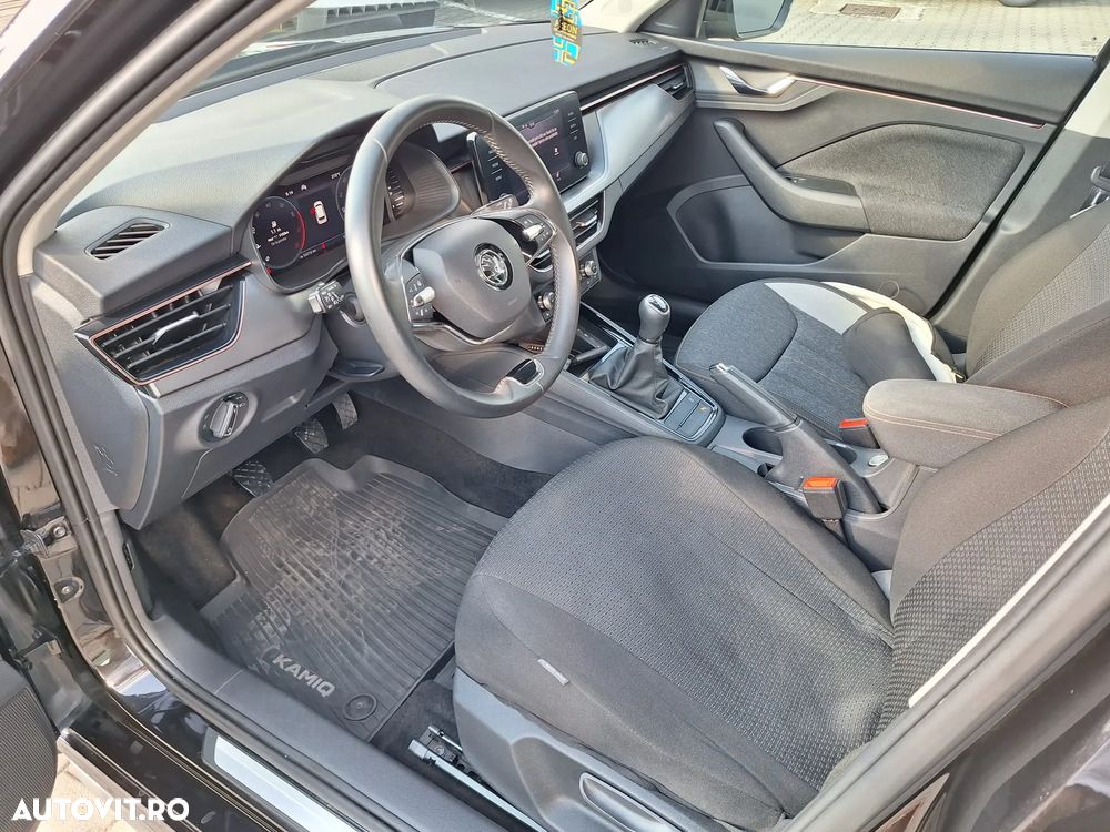Skoda Kamiq 1.0 TSI Style - 8
