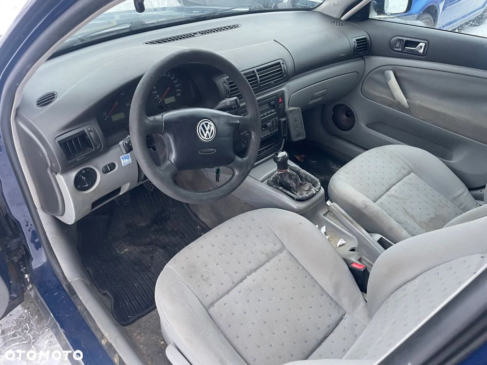 VW PASSAT B5 na części!!! Kolor : LA5E - 5