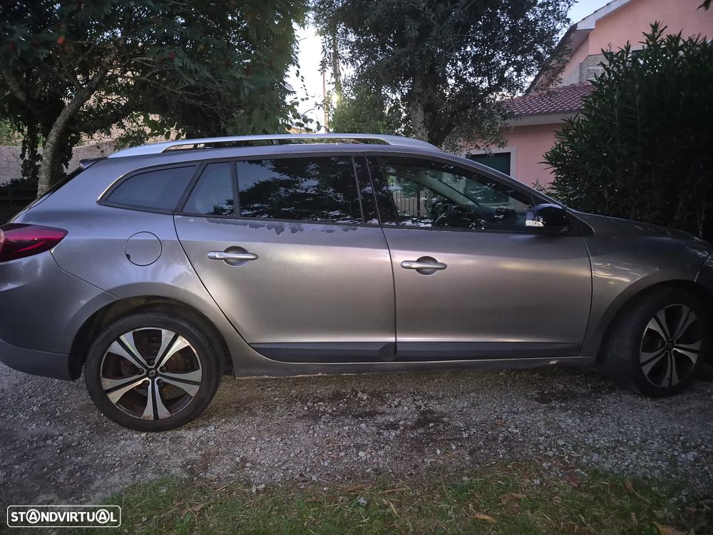 Renault Mégane Sport Tourer dCi 110 FAP EDC Bose Edition - 3