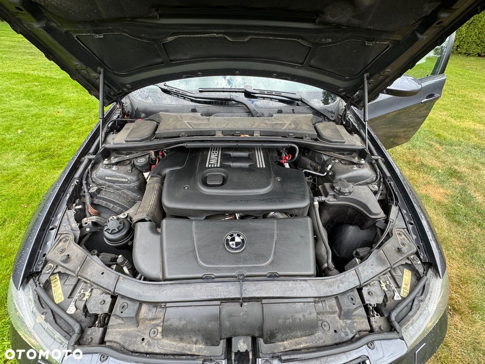 BMW Seria 3 - 12