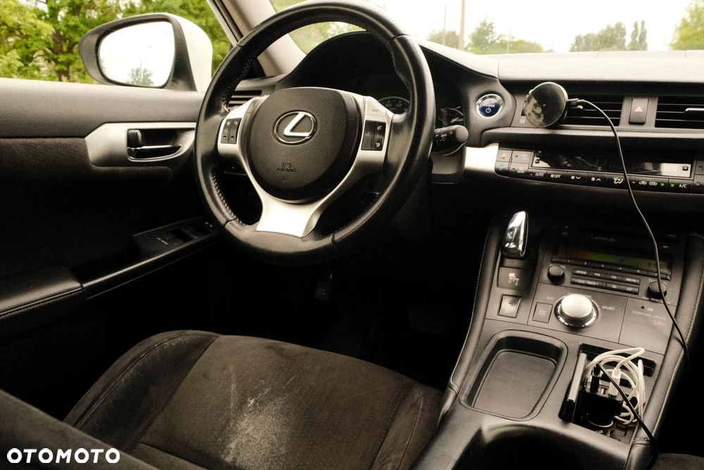 Lexus CT 200h Classic - 12