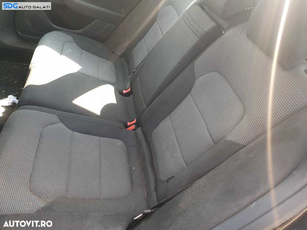 Bancheta Sezut cu Spatar Spate Pasageri Volkswagen Passat B7 Break Variant Combi 2010 - 2015 - 4