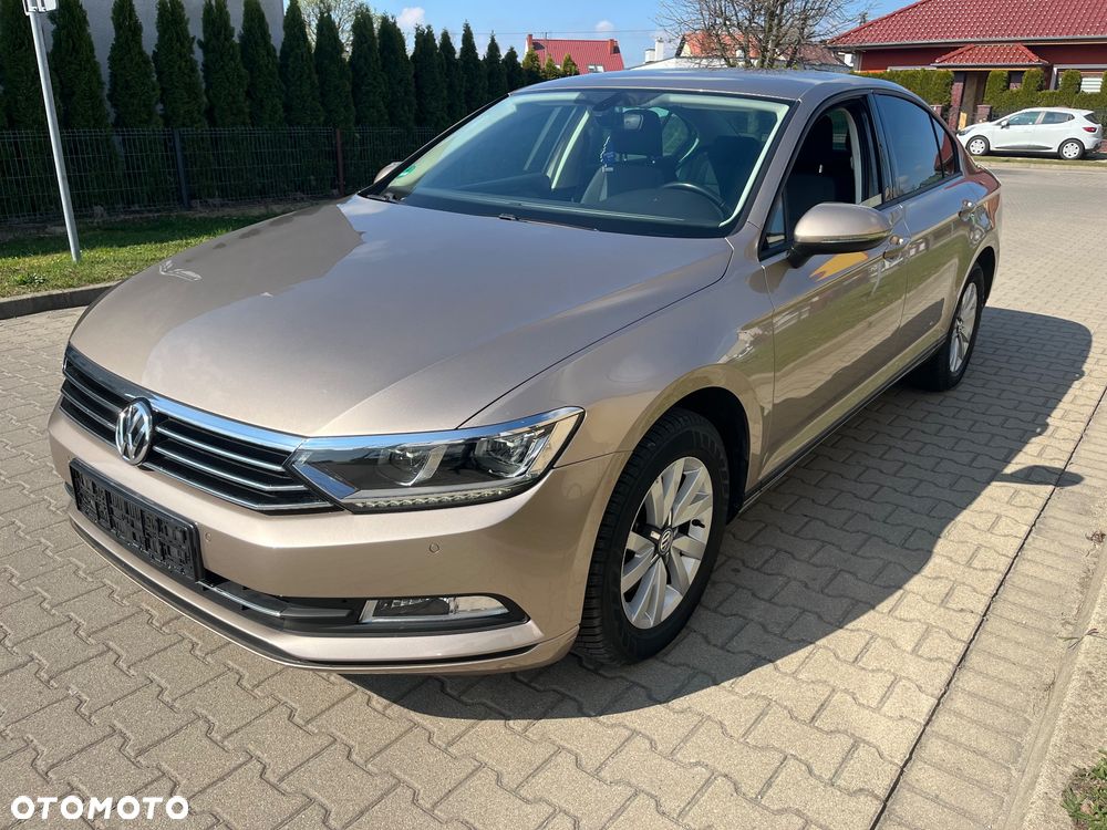Volkswagen Passat 1.4 TSI (BlueMotion Technology) Trendline - 1