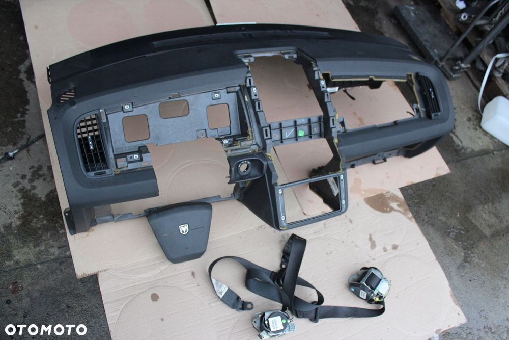 Konsola Poduszki Pasy Airbag Dodge Journey 2010 - 4