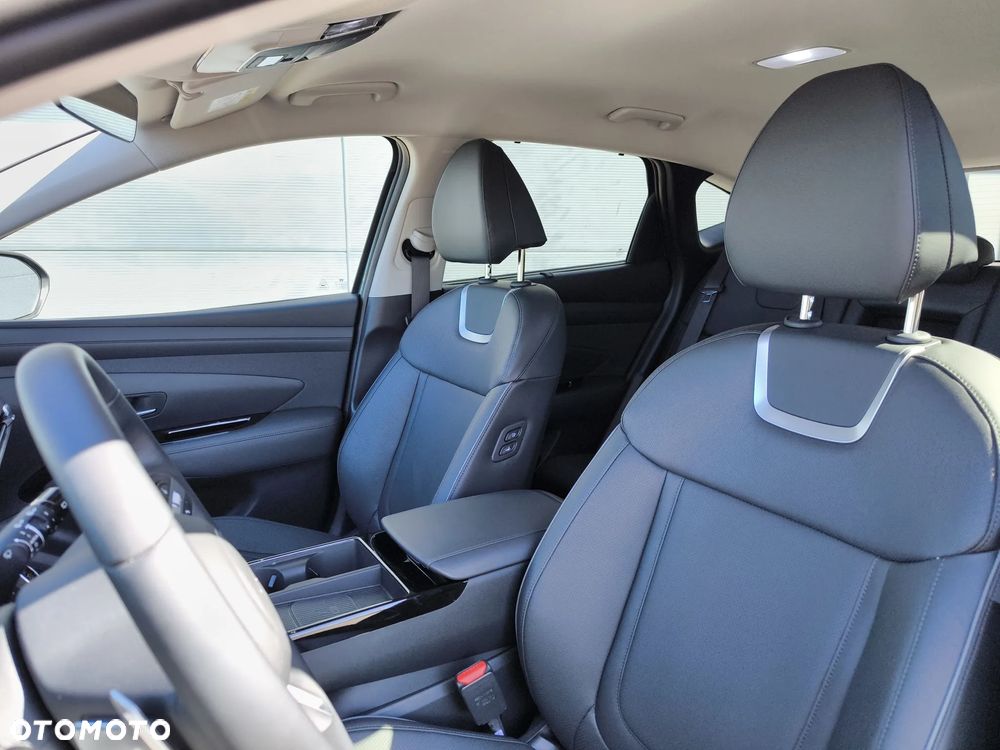 Hyundai Tucson 1.6 T-GDi Platinum 4WD DCT - 11