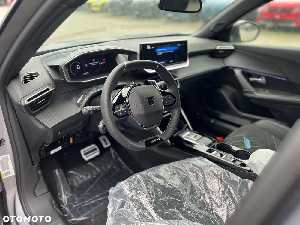 Peugeot 2008 PureTech mHEV GT e-DCS6 - 12