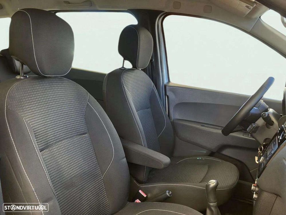 Dacia Lodgy 1.2 TCe Confort 7L - 13