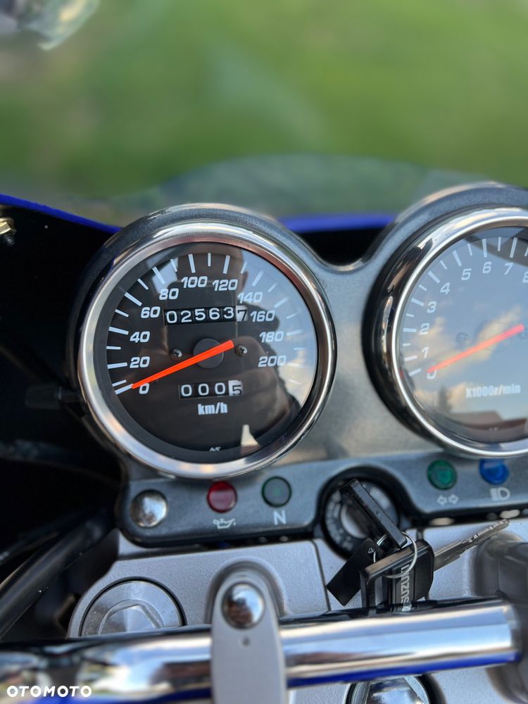 Suzuki GS - 16
