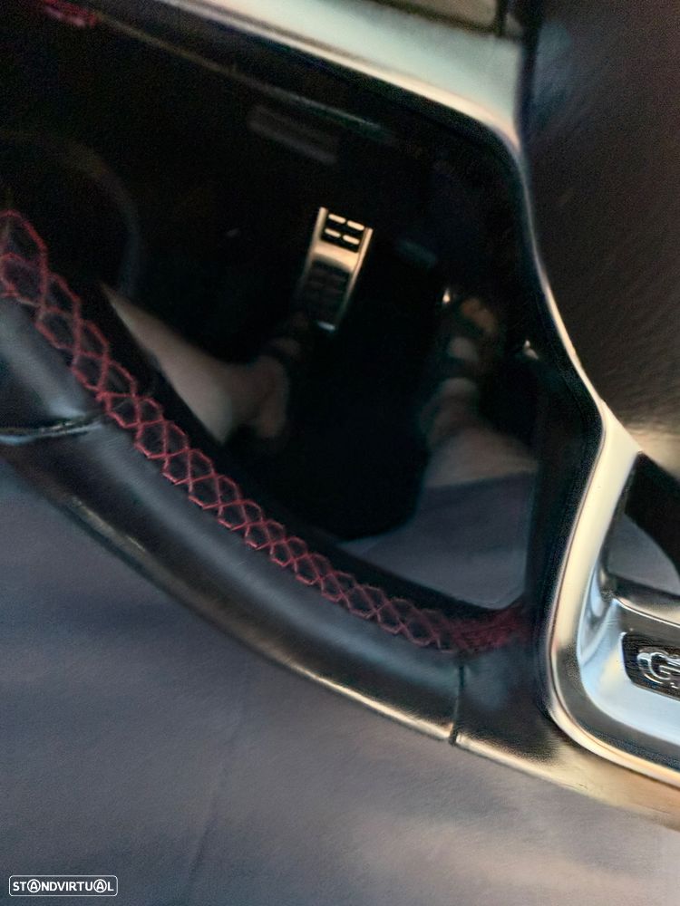VW Golf - 49