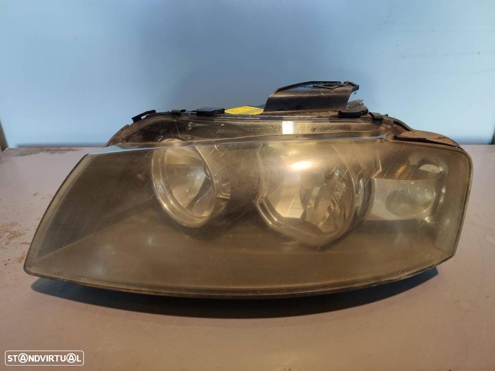FAROL ESQUERDO AUDI A3 8P1 - 1
