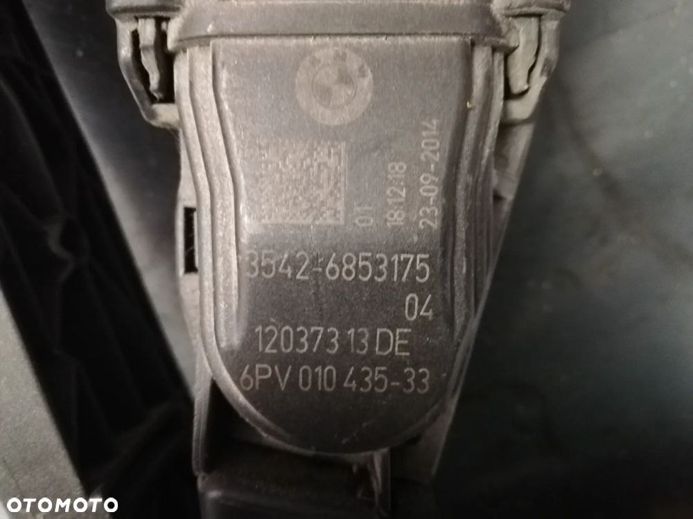 BMW F22 POTENCJOMETR PEDAŁ GAZU 6853175 - 3