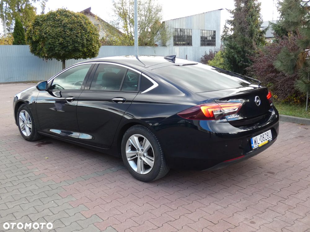 Opel Insignia 1.5 T Elite S&S - 10