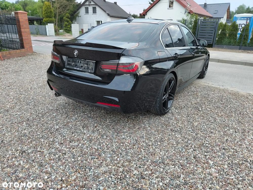 BMW Seria 3 318d Sport Line - 27