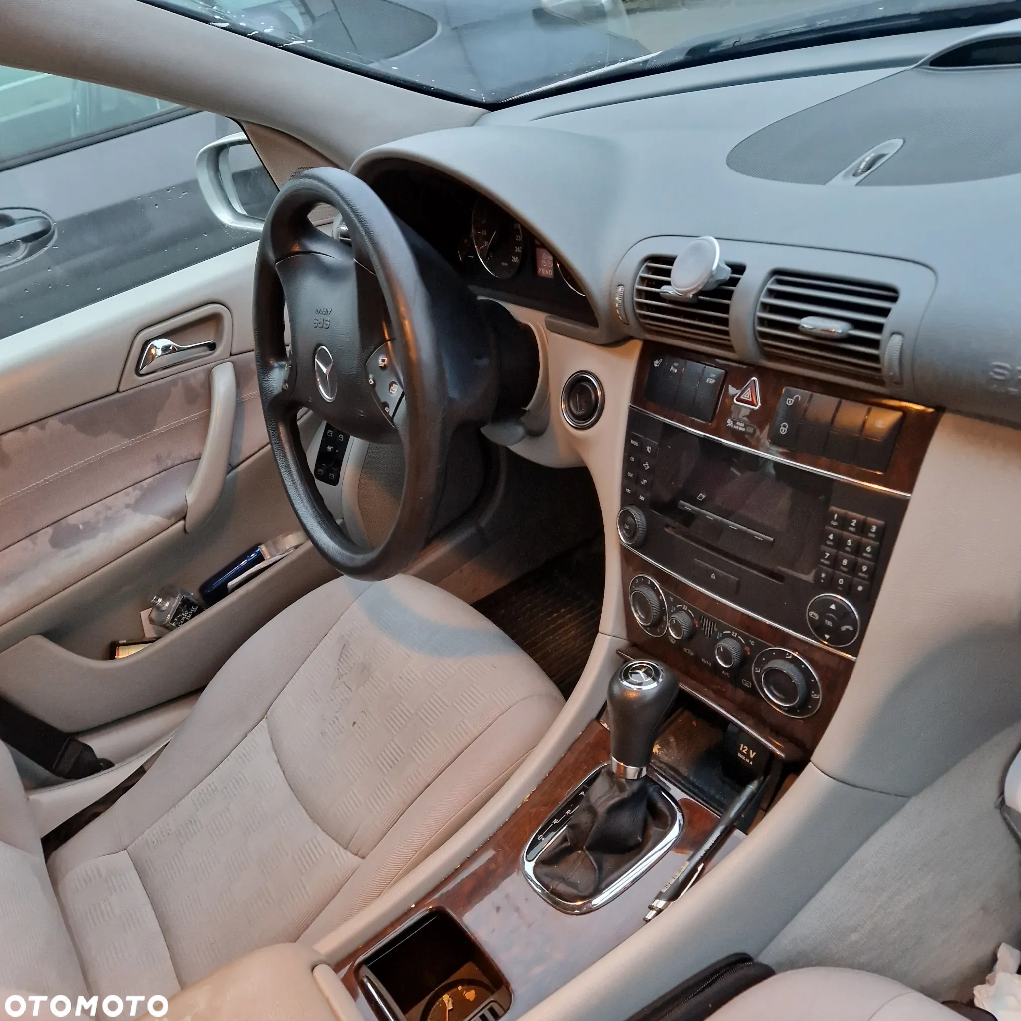 Mercedes-Benz Klasa C 180 T Kompressor Automatik - 7