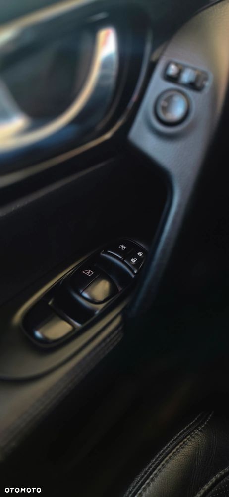 Nissan Qashqai 1.6 DCi ALL-MODE 4x4i TEKNA+ - 23