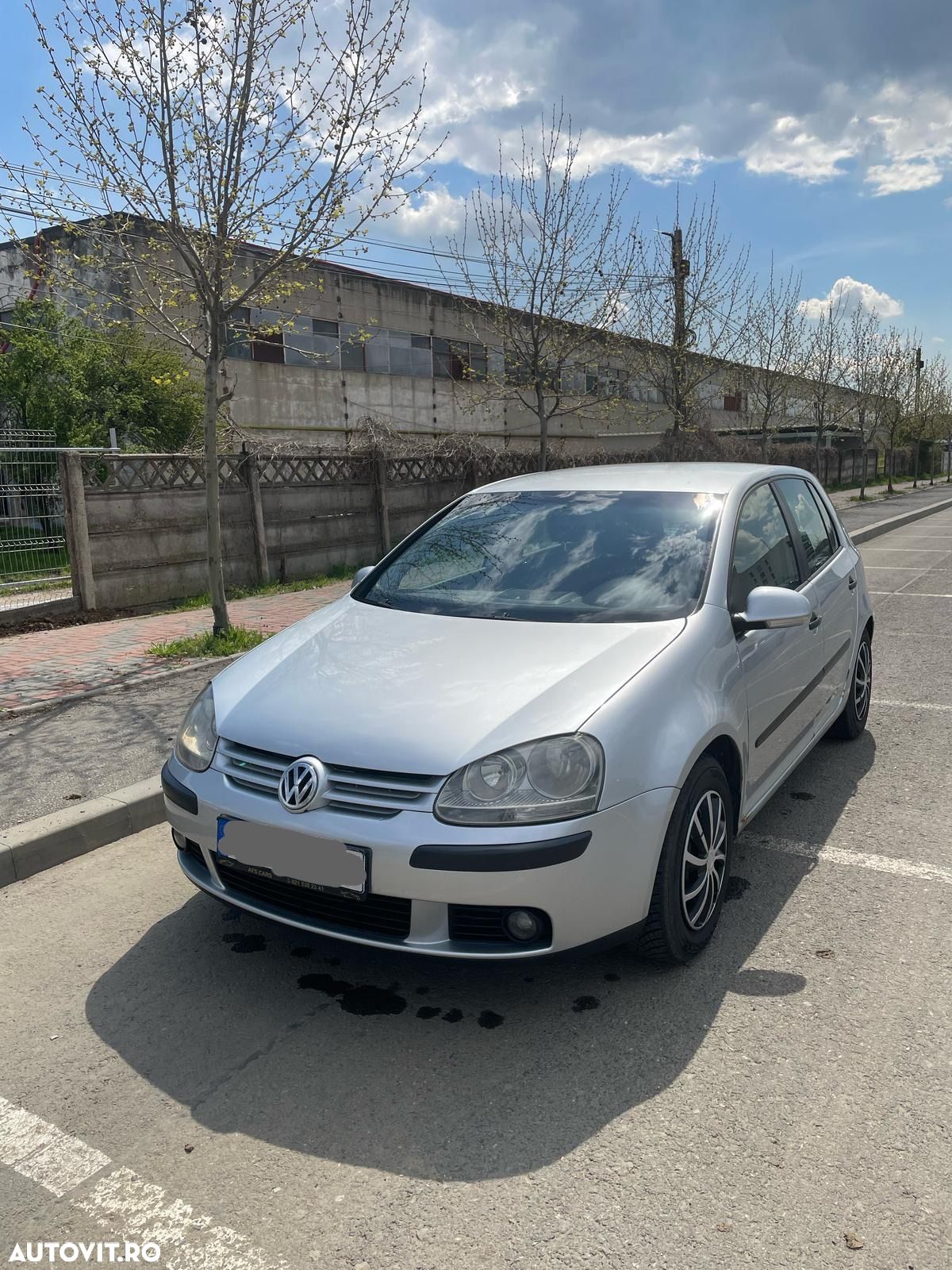 Volkswagen Golf 1.6 Comfortline - 1