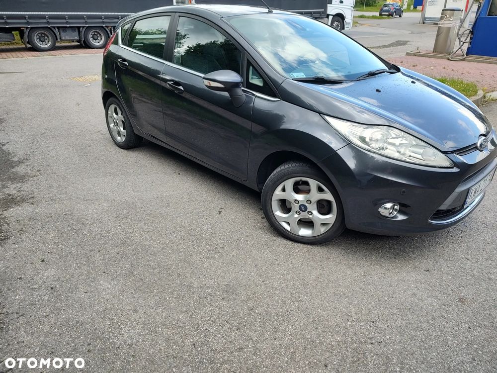 Ford Fiesta 1.6 TDCi Titanium - 2