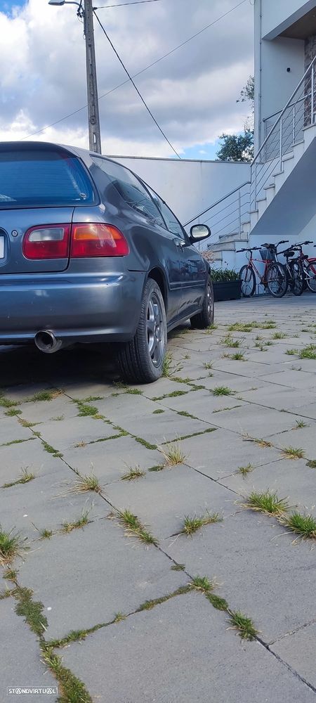 Honda Civic 1.5 LSi 16 V - 7