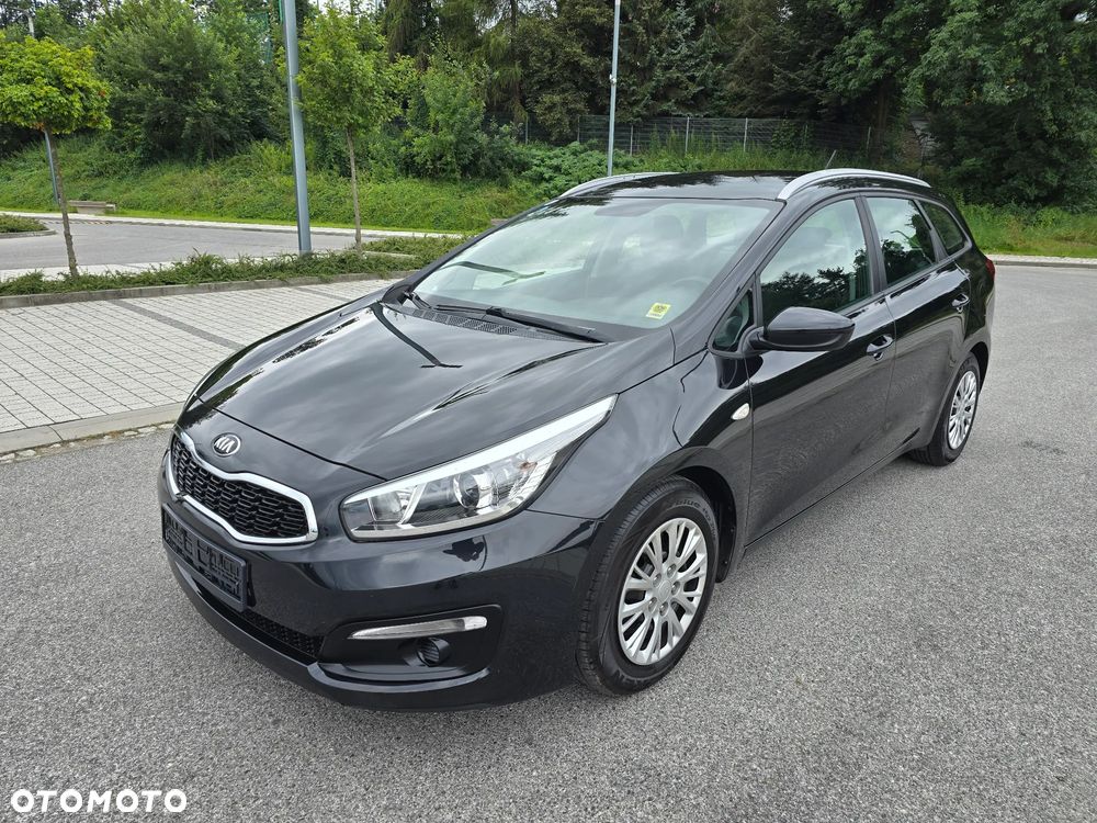 Kia Ceed 1.4 CRDi 90 Vision - 25