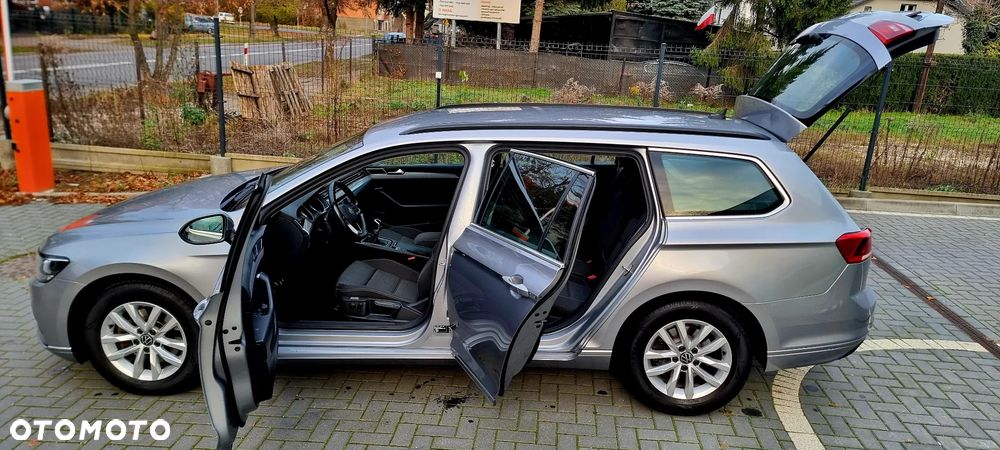 Volkswagen Passat Variant 2.0 TDI EVO Business - 11