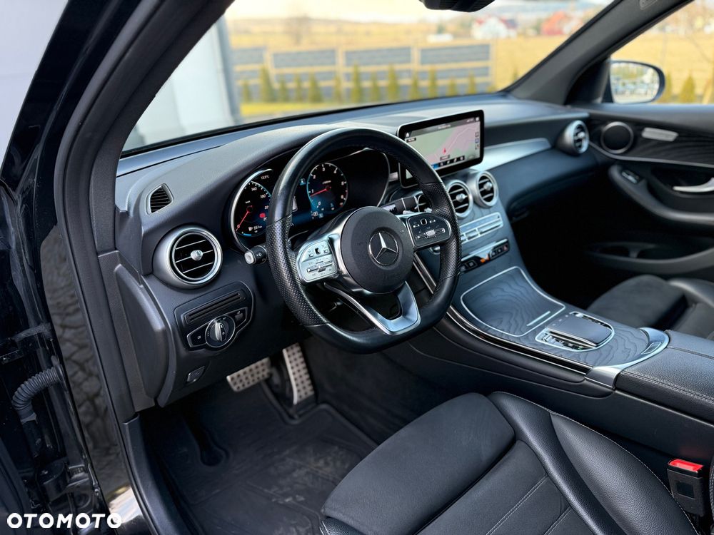 Mercedes-Benz GLC - 14