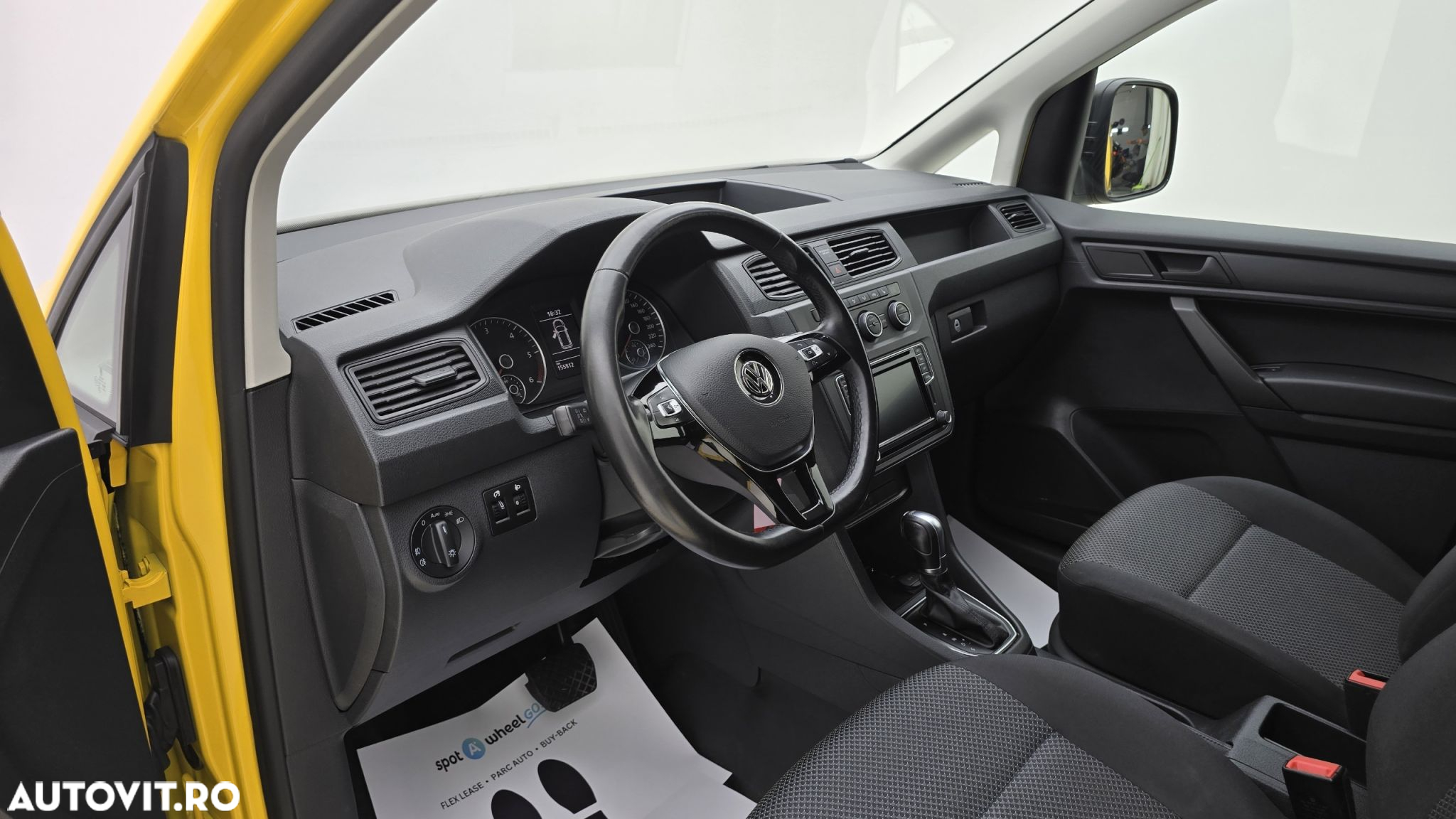 Volkswagen Caddy - 13