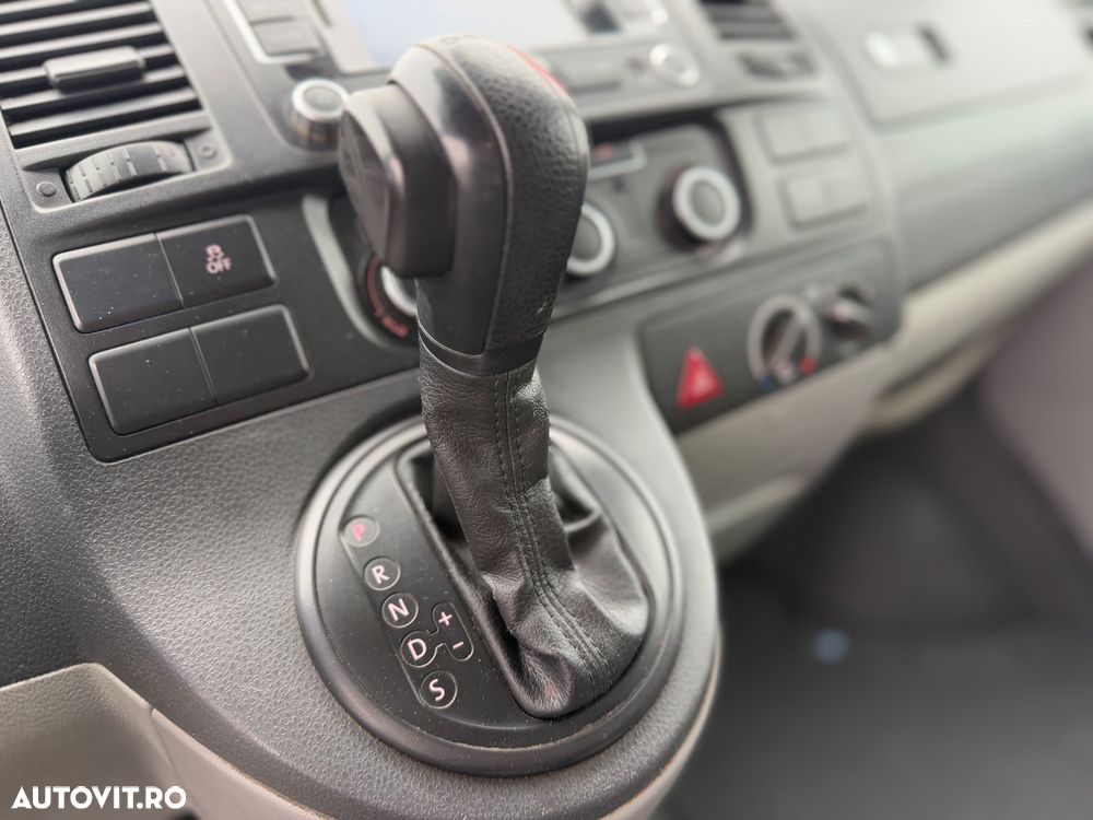 Volkswagen Transporter 2015 photo 5