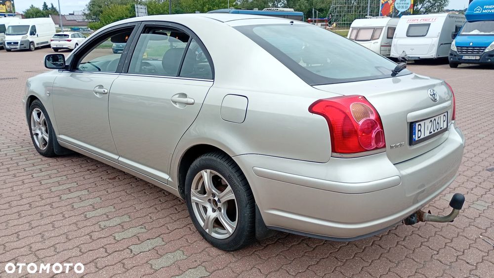 Toyota Avensis 2.0 VVT-i Automatik Executive - 2