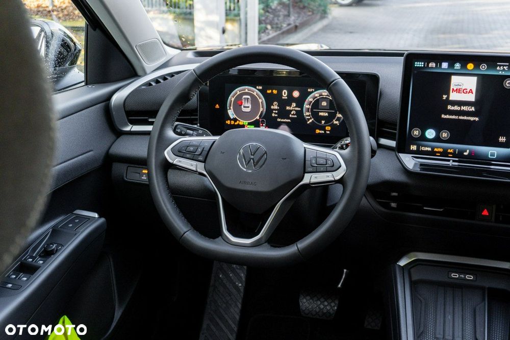 Volkswagen T-Roc - 27