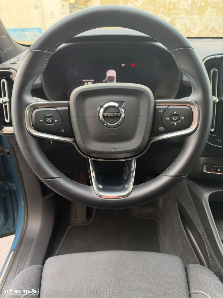 Volvo C40 Recharge Twin First Edition - 11