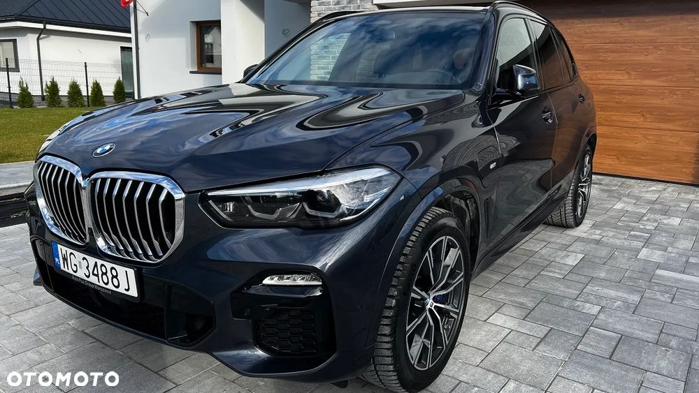 BMW X5 xDrive45e - 1