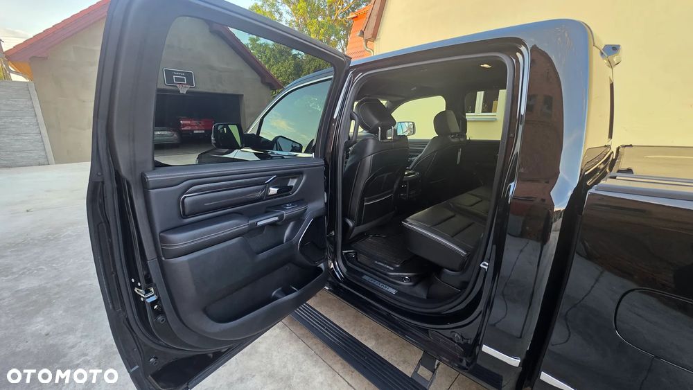 RAM 1500 5.7 Crew Cab Limited - 19