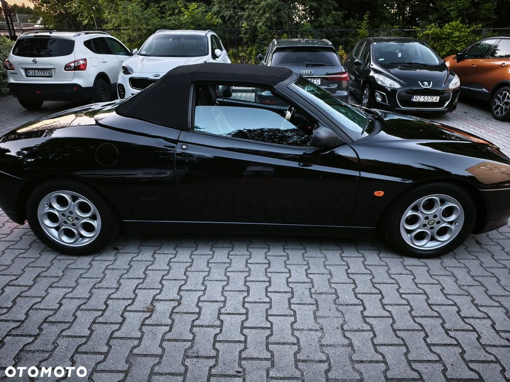 Alfa Romeo Spider - 9