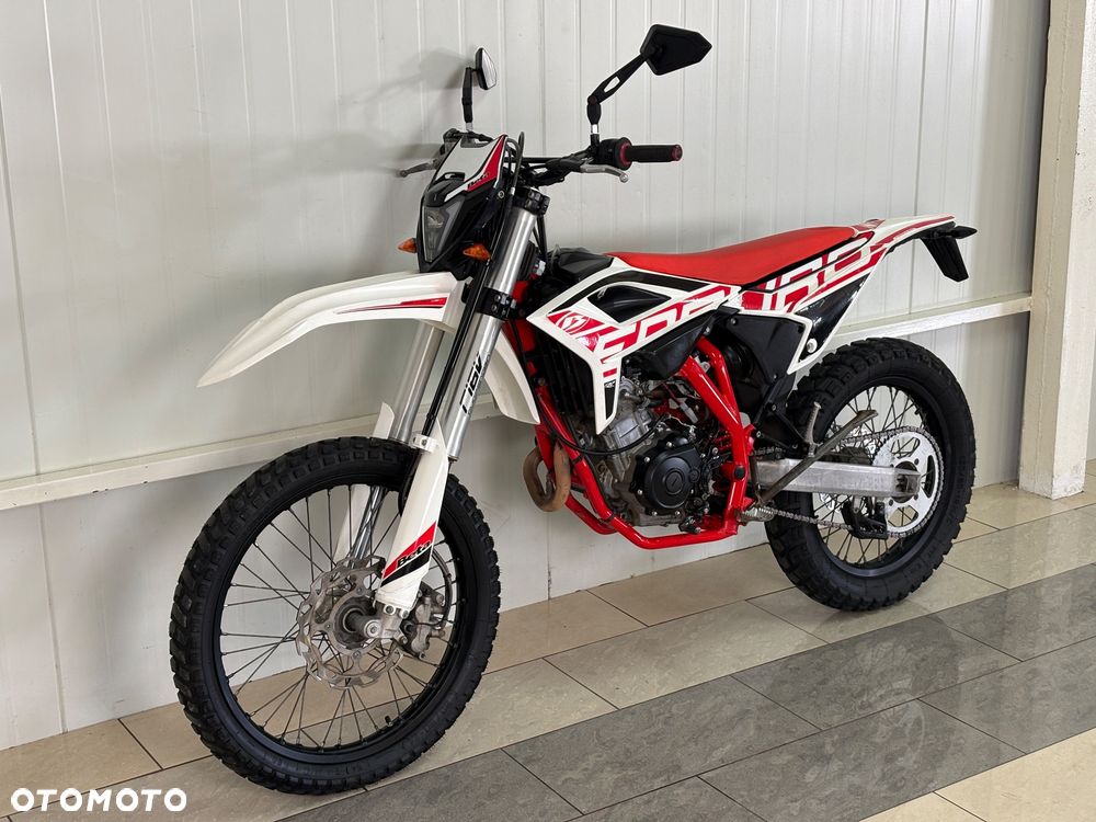 Beta RR - 5
