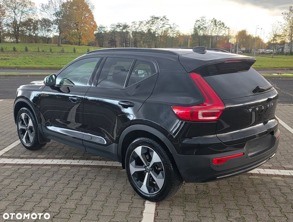 Volvo XC 40 B4 Ultimate Dark - 4