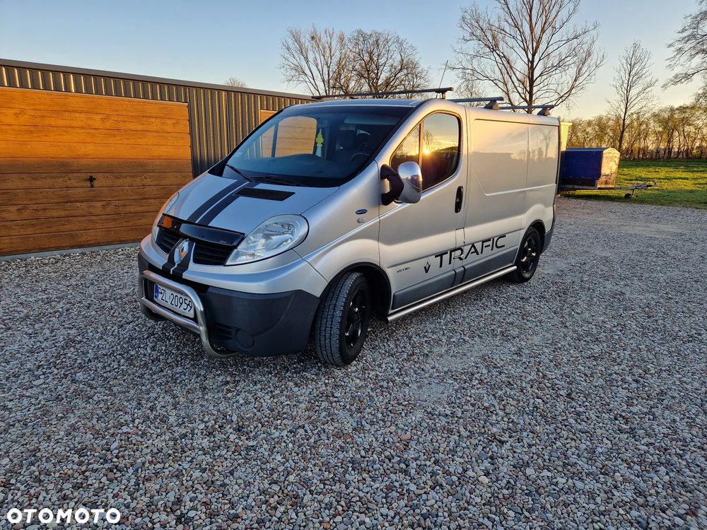 Renault Trafic - 1